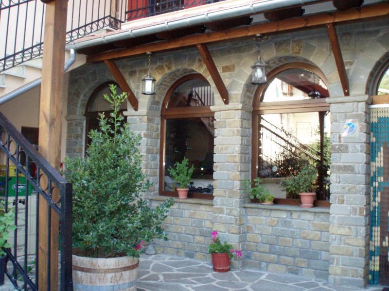 Lefteris Hotel Alatopetra Ngoại thất bức ảnh